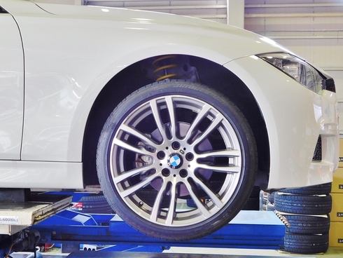 BMW 1シリーズ 純正OP Mパフォーマンス 19インチ タイヤホイール